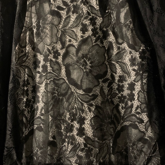 Lace jacket - Picture 3 of 4